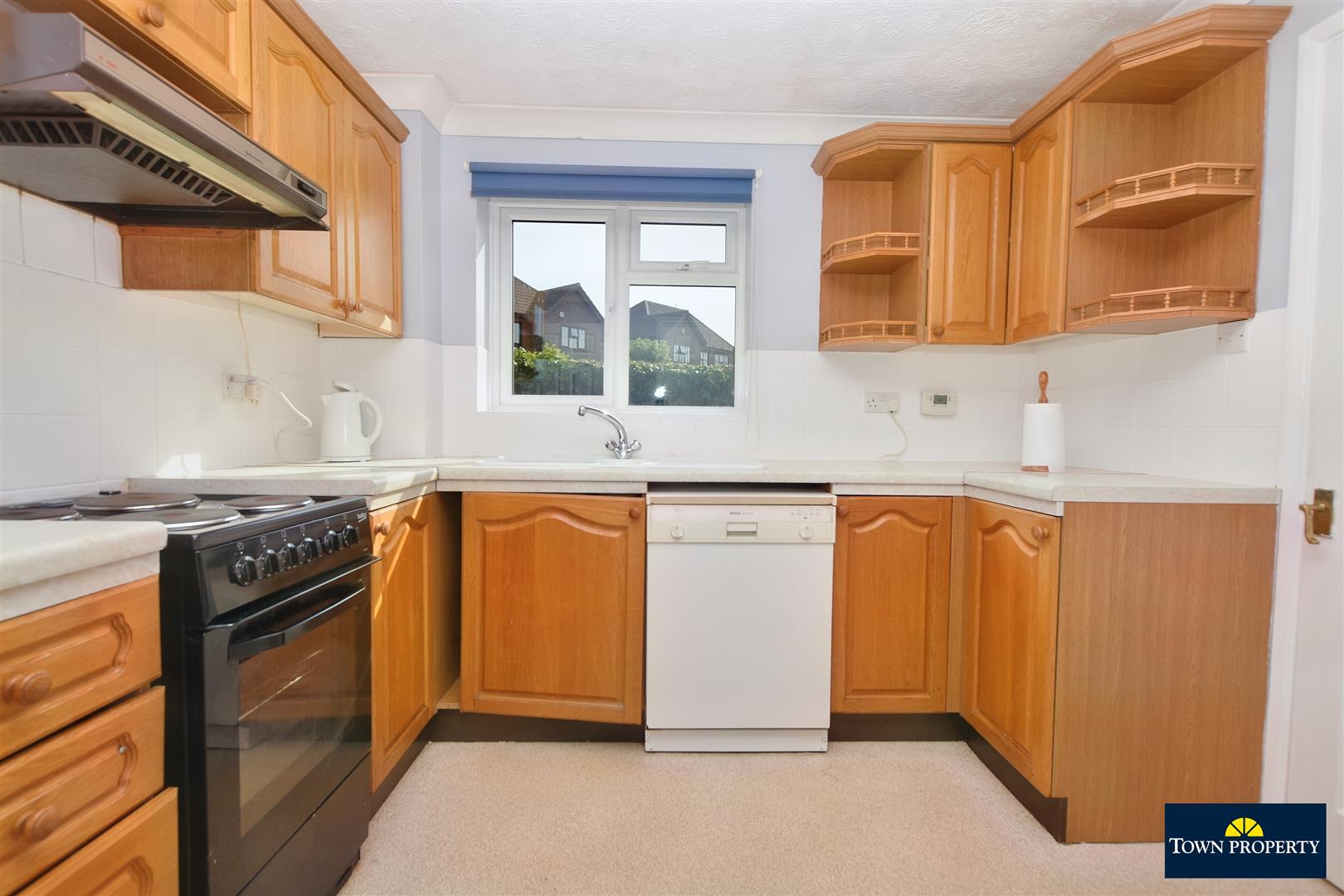 Property Details for Boston Close Eastbourne East Sussex BN23 5RA